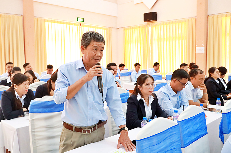  7.2 Dai bieu th.luan tai HN.jpg