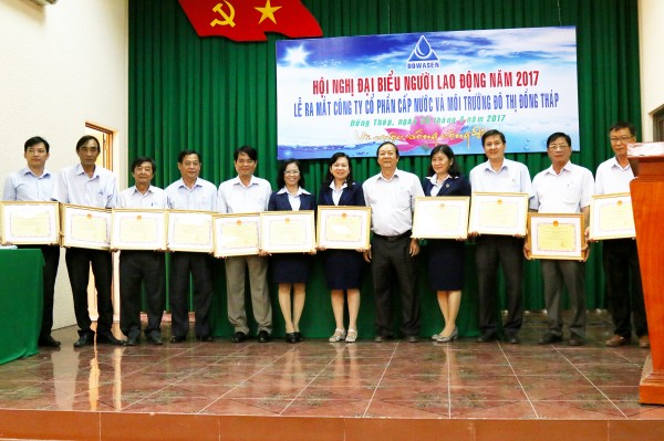  06 THANH LAP CTY CP CAP NUOC 109.jpg